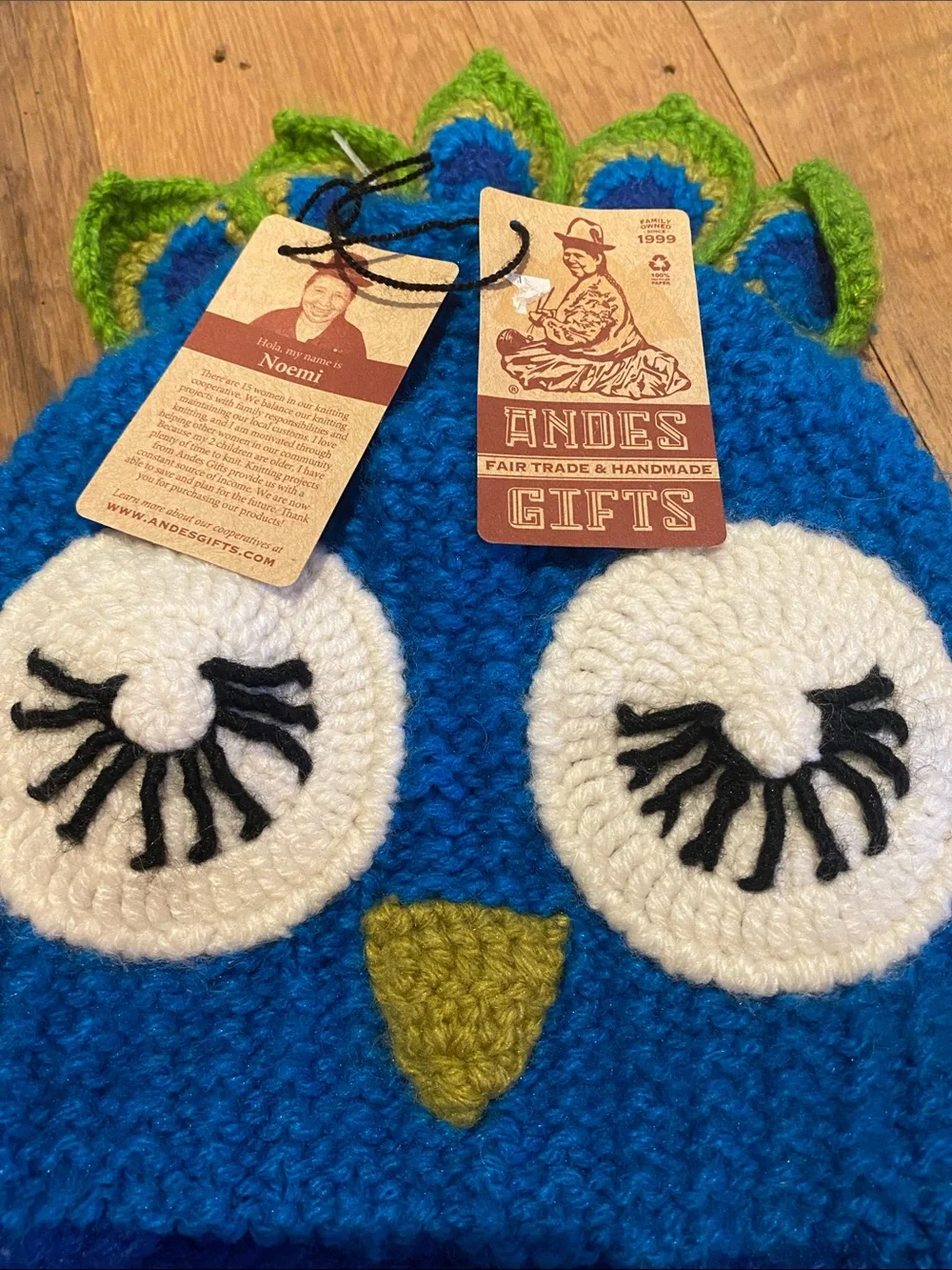 Peacock Alpaca Blend Knit Crochet Hat Made in Peru Blue Green